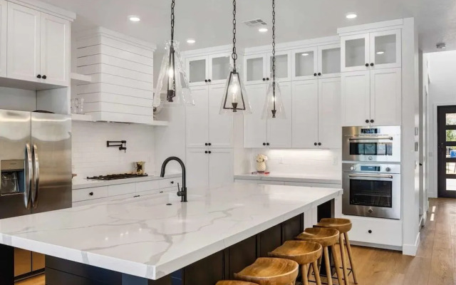 Playa Lucaya By Redawning