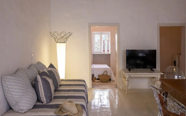 Platanos Cycladic House