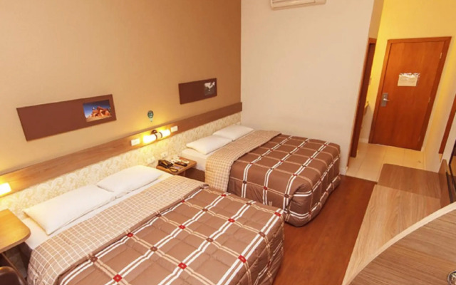 Hotel 10 Ponta Grossa