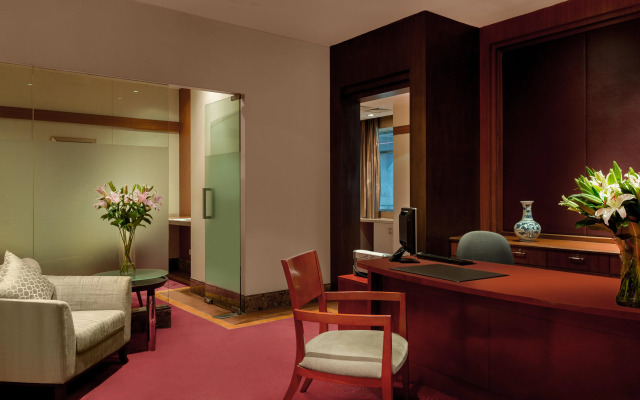 Crowne Plaza Chongqing Jiefangbei(Formerly InterContinental Chongqing)