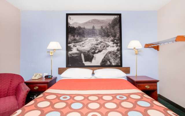 Super 8 by Wyndham Warner Robins