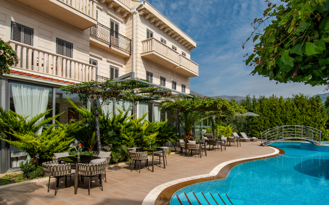 Hotel President Solin