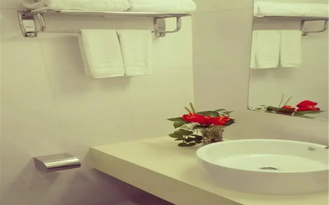 RYM Hotel Dalian Renmin Road