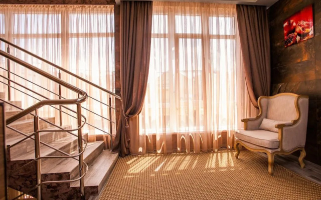 Zhemchug Village Hotel