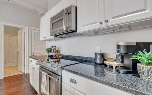 Broughton Street Bungalow - Steps To Everything