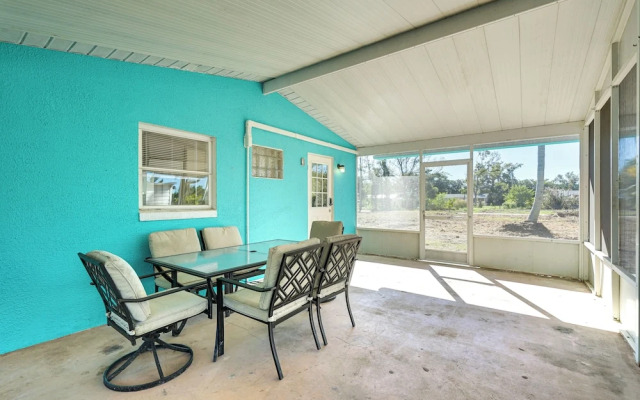 1 Mi to Boat Ramp: Bokeelia Home w/ Screened Patio