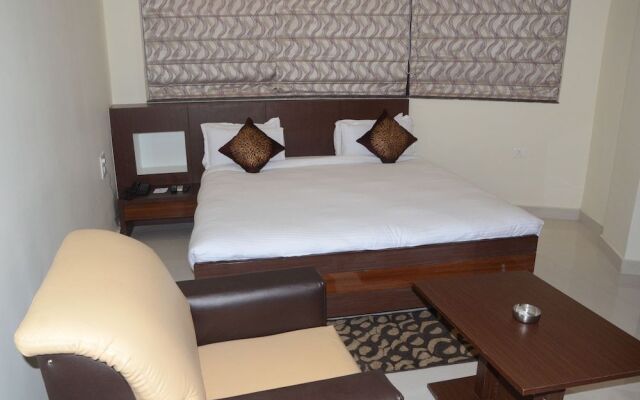 Hotel Mercury Residency