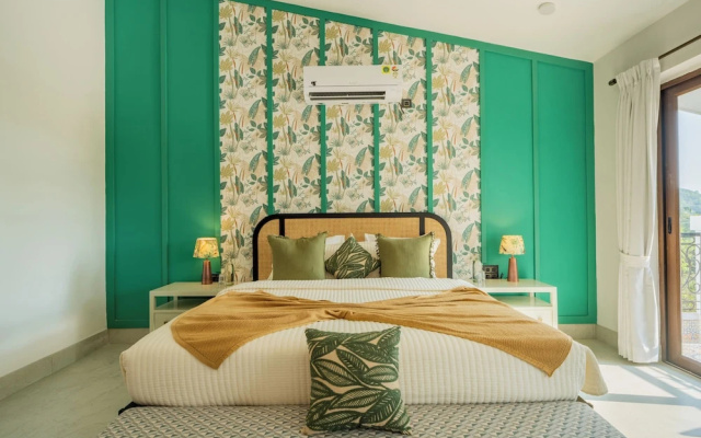ELIVAAS Villa Paraiso 4 BHK with Pool