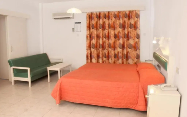 Seagull Hotel