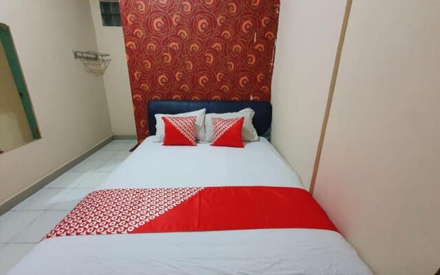 OYO 3807 Guest House 268