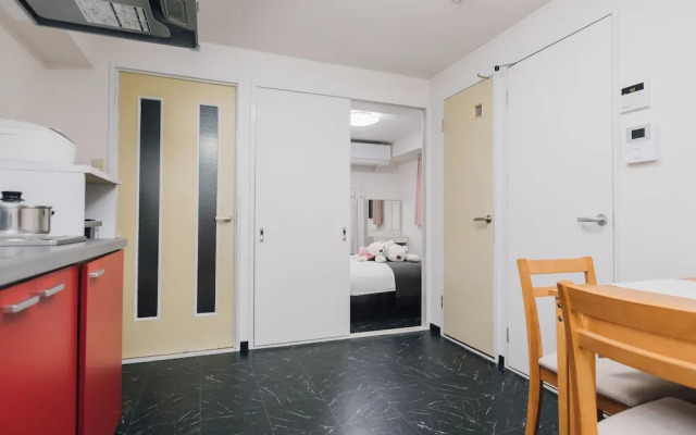 Namba Shimanouchi Apartment