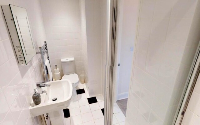 Ilfracombe SEA Rock 4 1 Bedroom