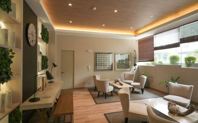 GLOBALSTAY. Martino 2BR Apartments. Sea View, Pool, Gym, BBQ