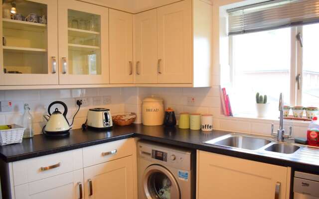 2 Bedroom Flat in North London