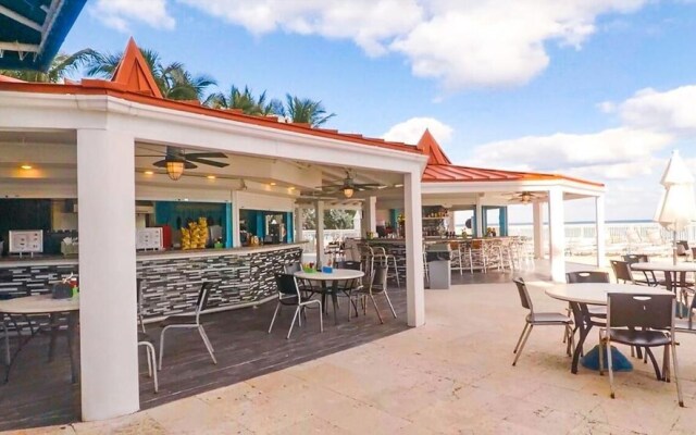 Aventura BeachFront Hotel Condos