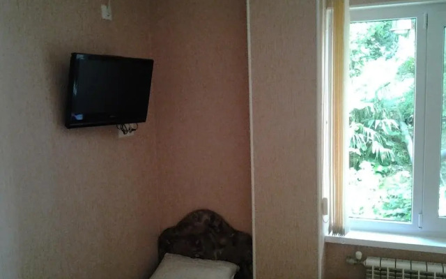 Uyutny Guesthouse
