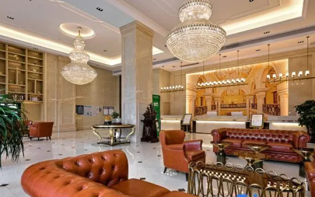 Kim Weina Royal Hotel (Qidong High-speed Railway Station Zhanqian Branch)