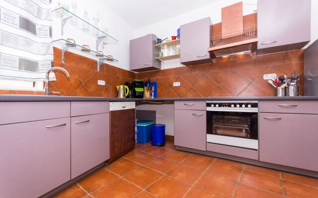 Apartment Elvira