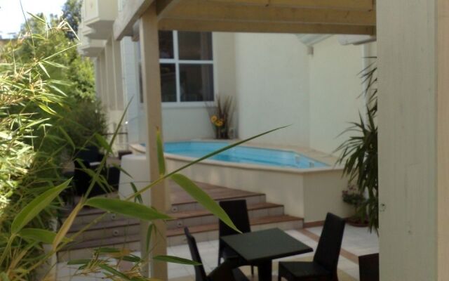 Hotel Orly