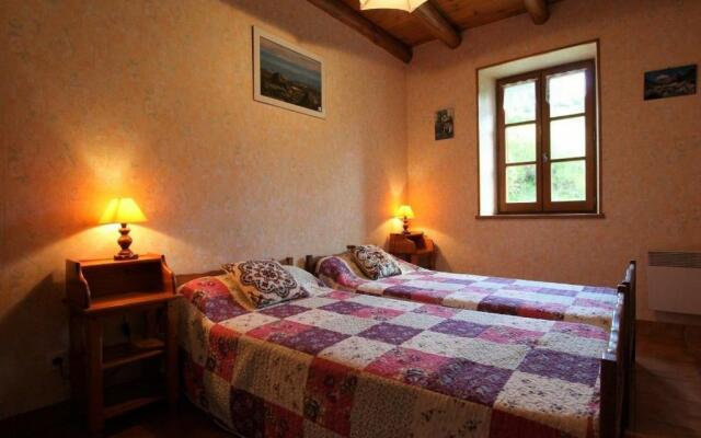Gîte Allègre, 4 pièces, 6 personnes - FR-1-582-161