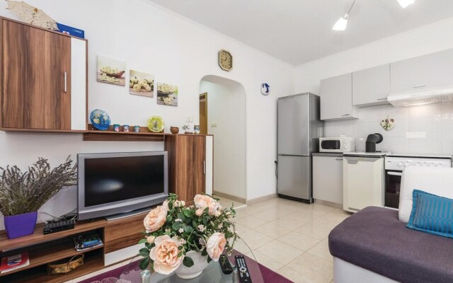 Nice Home in Rukavac With Wifi and 4 Bedrooms