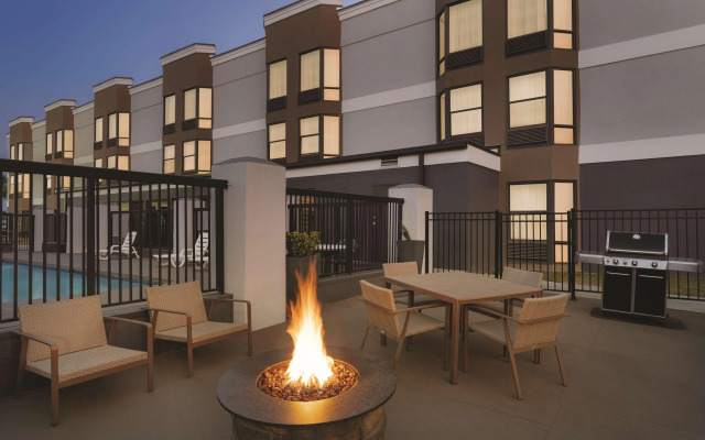 Country Inn & Suites by Radisson, Florence, SC