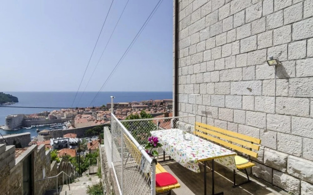 Ploce Apartments - Mama's