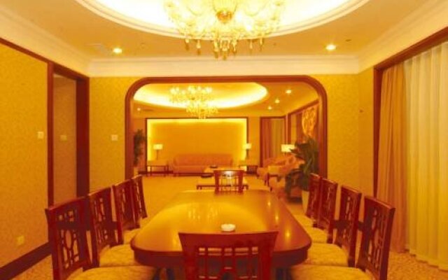 Tarshan Hotel