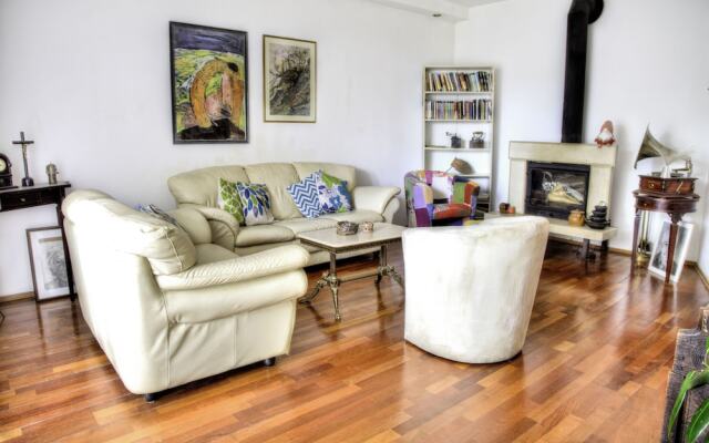 Apartment and Rooms Vilma