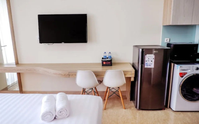 New Furnished Studio Menteng Park Apartment