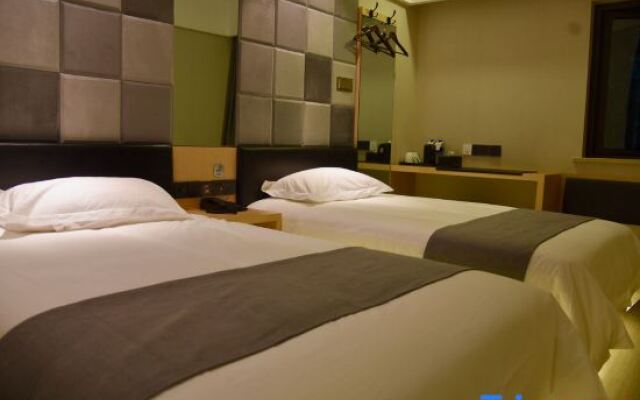Zsmart Zhishang Hotel (Shanghai Xinhua Hospital Jiangpu Road Subway Station)