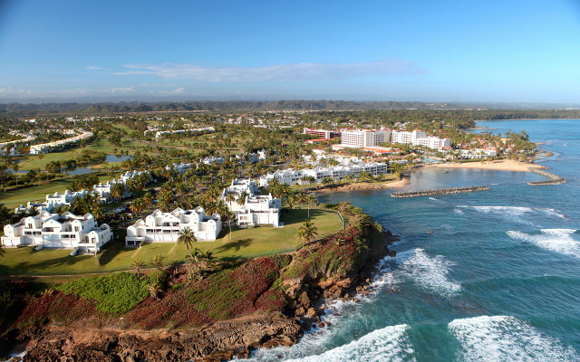 Embassy Suites by Hilton Dorado del Mar Beach Resort