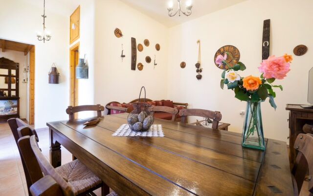 The Rose Garden Villa