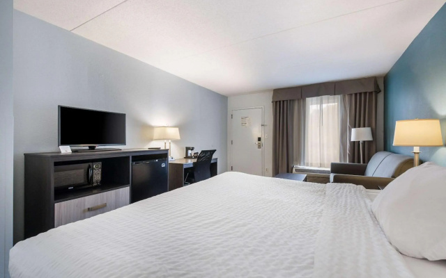 Clarion Inn Cleveland near University