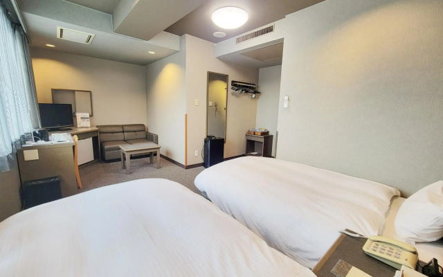 Hotel Route-Inn Court Chikuma Koshoku