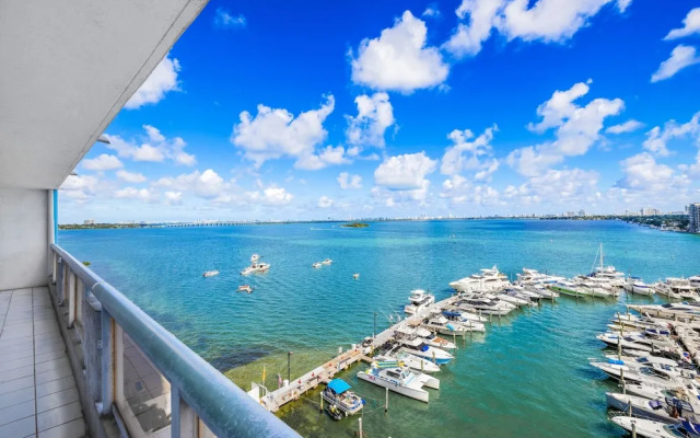 Bay Overlooking Condo With Balcony