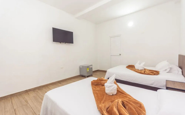 Hotel Dellhar Americano By Del Toro