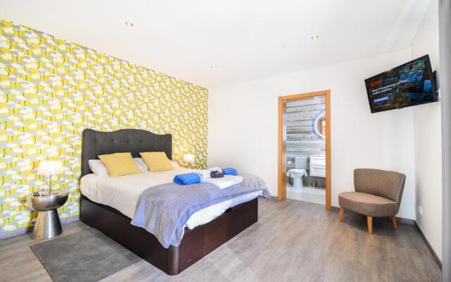 Vila Vale Mouro by OCvillas