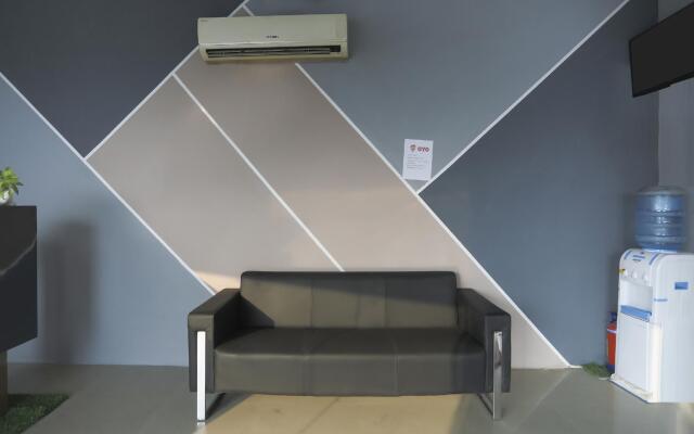 Taj Highway Hotel by OYO Rooms