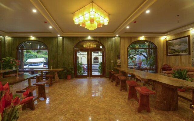 Moc Sapa Hotel
