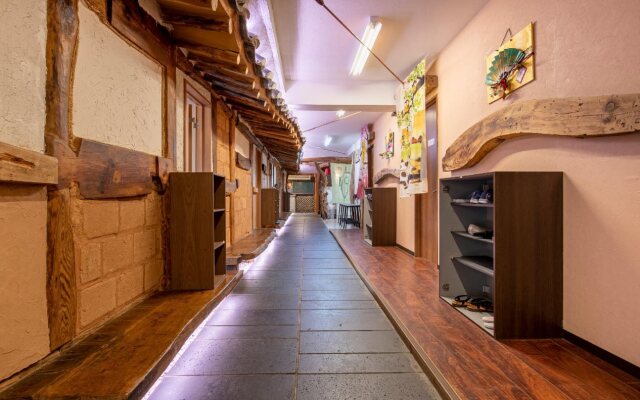 Tokyo House Inn