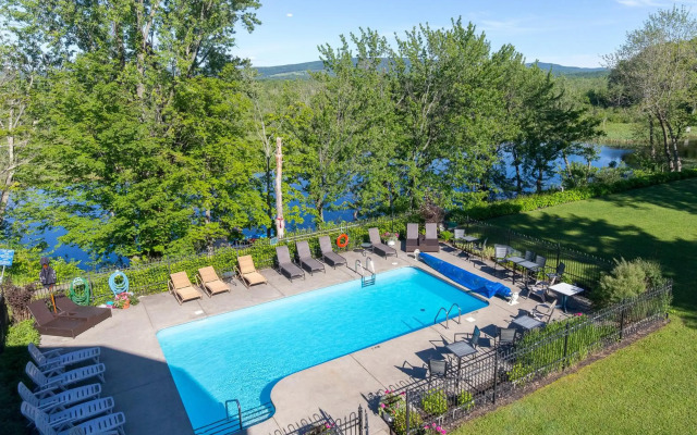 Hotel Lac-Brome