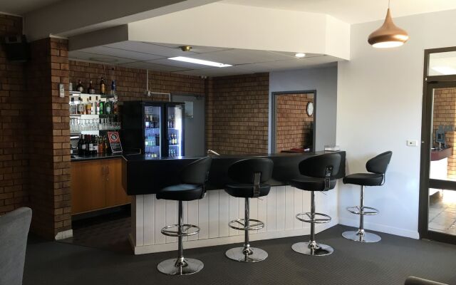 Spa Village Travel Inn