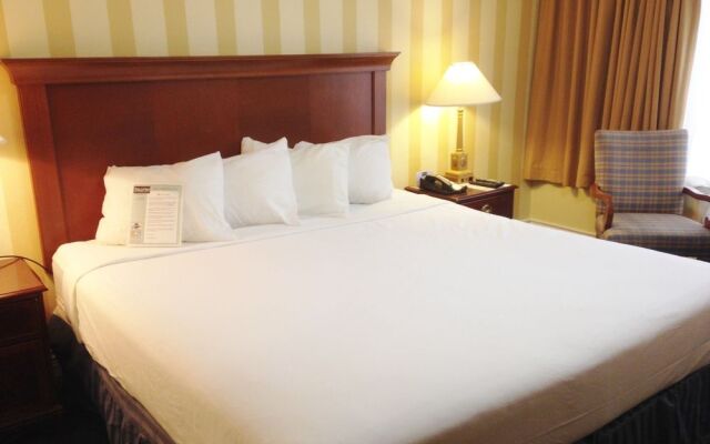 Tally-Ho Hotel