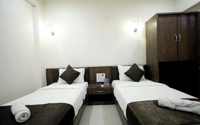 Hotel A1 Plaza - Ahmedabad