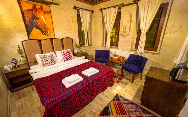 Heritage Cave Suites