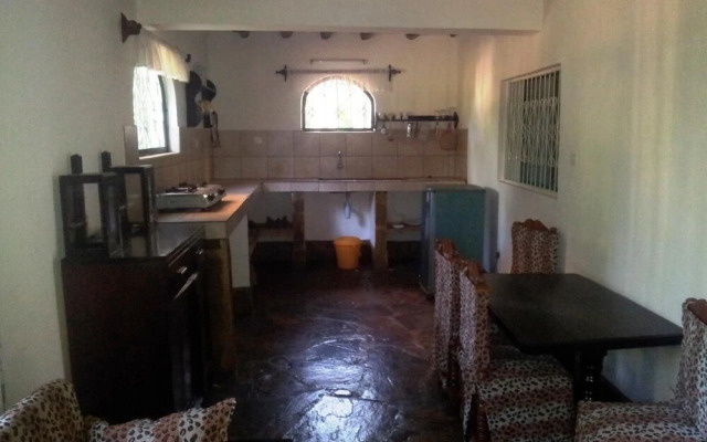 Dream of Africa Cottages Kanamai