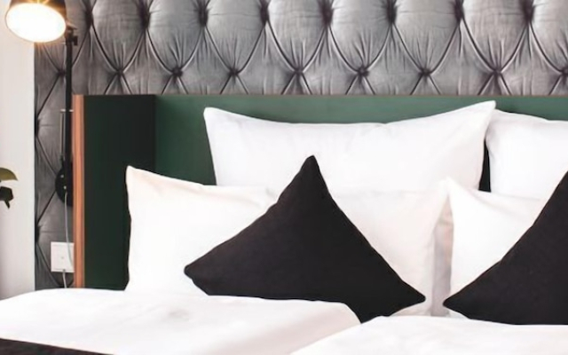 Pandion Boardinghouse