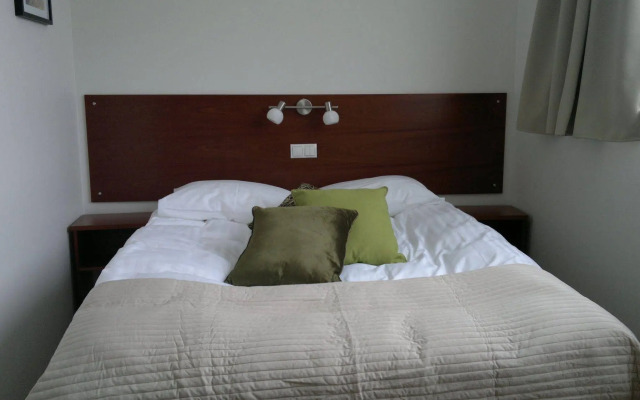 Hotel Grasteinn - Airport Hotel
