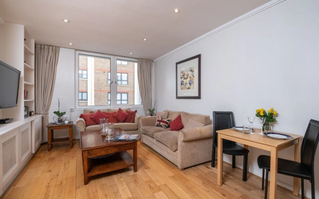 Delightful Kensington Home close to Hyde Park